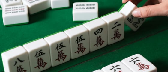 Bagaimana Mahjong Cina Berbeza Daripada Mahjong Jepun