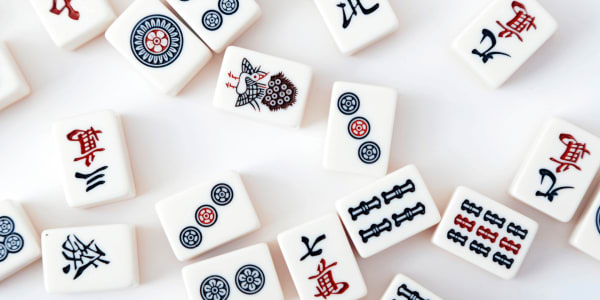 Set Mahjong Asal: Rasa Sejarah Kaya Permainan